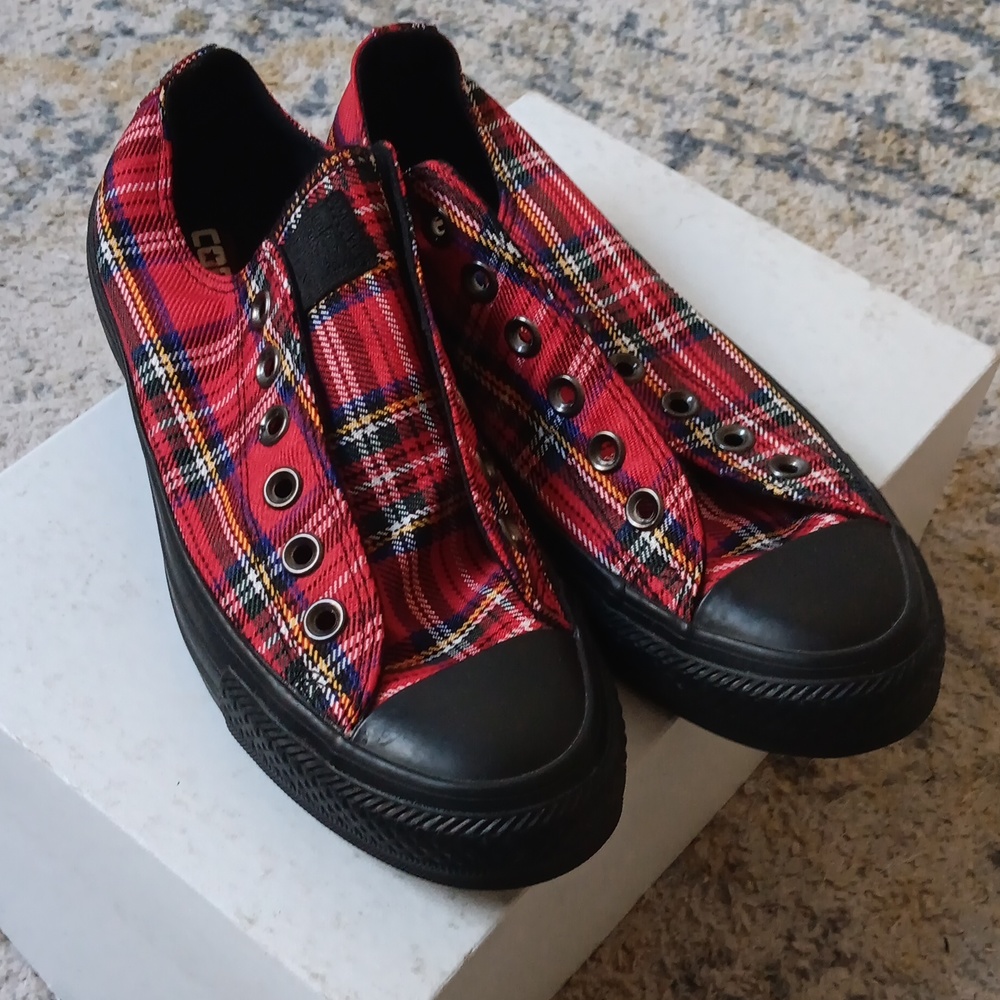 Converse Chuck Taylor Low-Top Sneakers-Red Plaid with Black Toe and Sole
